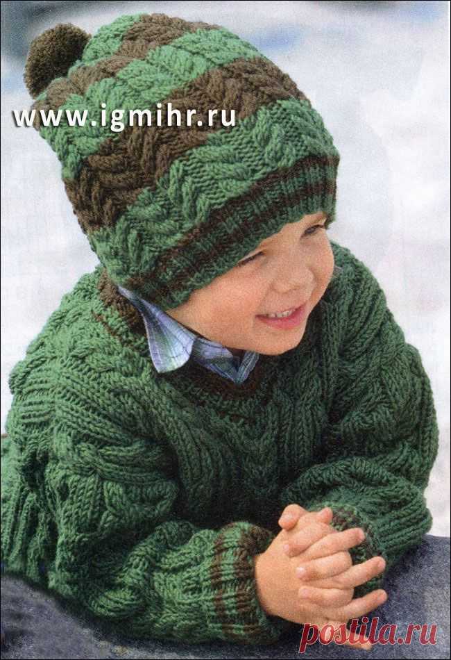 Зеленый пуловер и шапочка с косами, для мальчика 2-8 лет. Спицы