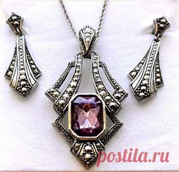 Винтаж: Винтажный комплект VTG Marcasite колье серьги искусственный аметист купить в интернет-магазине Ярмарка Мастеров по цене 9670 ₽ – WU2EWRU, Комплекты украшений винтажные, Рошаль - доставка по России