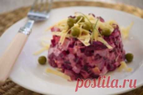 Простенький, но очень вкусный "свекольный салат".