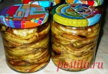 Кабачки «По-украински». Вкуснятина, не передать словами
Закуска, действительно вкусная и я ее так же как из баклажанов, делаю каждый год довольно много. Как правило, до следующей зимы ничего не остаётся. Очень приятно на душе, когда твои старания оправдываются.
Рецепт на сайте: https://vkastrulke.ru/kabachki-po-ukrainski-vkusnyatina-ne-peredat-slovami.html?utm_source=zagotov