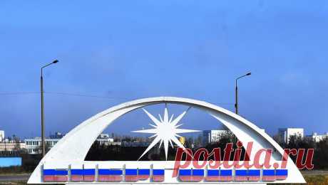 Город-спутник Запорожской АЭС оказался обесточен. Город Энергодар в Запорожской области и ряд других населенных пунктов оказались обесточены из-за обрыва линии электропередачи (ЛЭП). Об этом сообщили власти города в Telegram-канале. Энергодар является городом-спутником Запорожской ...