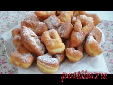 Пышные вергуны | Больше рецептов в группе Десертомания 200 мл кефира комнатной температуры3 ст ложки сахара1 яйцо12 гр разрыхлителя ( у меня в пакете идет 12 гр разрыхлителя на 500 гр муки)1 пакет ванильного сахараЩепотка соли400 гр муки250-300 мо растительного масла для жаркисахарная пудра для посыпки вегругов.