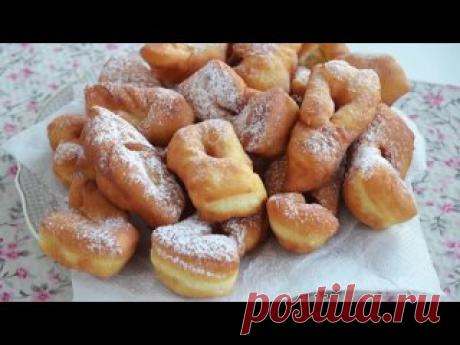 Пышные вергуны | Больше рецептов в группе Десертомания 200 мл кефира комнатной температуры3 ст ложки сахара1 яйцо12 гр разрыхлителя ( у меня в пакете идет 12 гр разрыхлителя на 500 гр муки)1 пакет ванильного сахараЩепотка соли400 гр муки250-300 мо растительного масла для жаркисахарная пудра для посыпки вегругов.