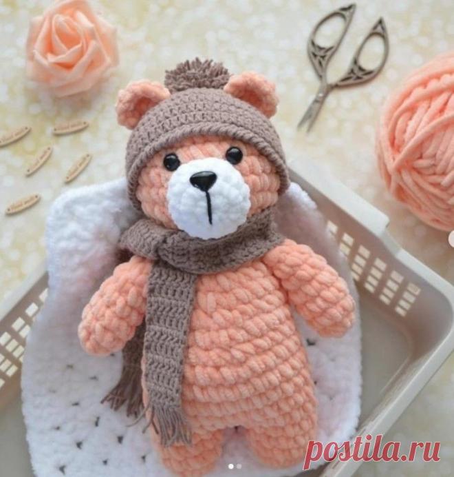 Вяжем мишку
Автор: Екатерина Николаева
