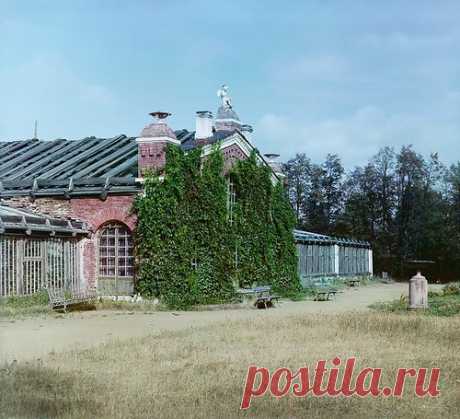 38 Часть оранжереи на Ближней даче (Челябинская область, Кыштым).jpg  Дворцы, усадьбы, фото 231 из 494  -  Добавлено 30.06.2015  |  Яндекс.Фотки