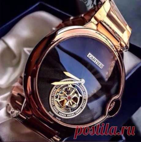 Часы Cartier Men's Watch
