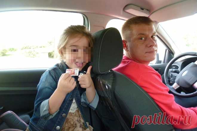 Судился с дочерью. Хоккеиста Химушкина арестовали за наркотики в Москве. В понедельник, 4 декабря, Измайловский районный суд арестовал нападающего Ночной хоккейной лиги Дмитрия Химушкина. Его автомобиль был буквально напичкан наркотиками.