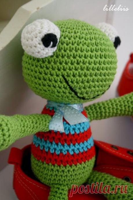 free-amigurumi-pattern-frog-4.jpg (Изображение JPEG, 400 × 600 пикселов)
