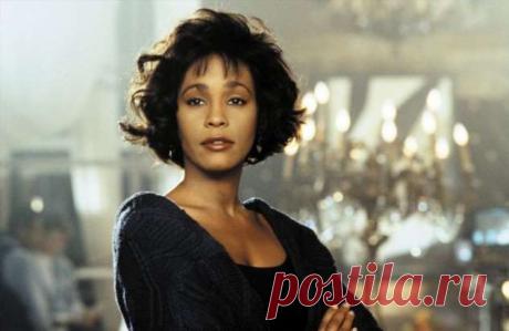 20 фактов об Уитни Хьюстон, которая записала много песен, а весь мир до сих пор поет только одну . Милая Я