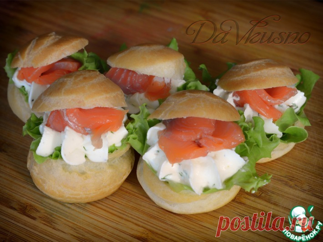 Профитроли с красной рыбой Кулинарный рецепт
