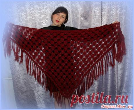 Шаль узором виноград