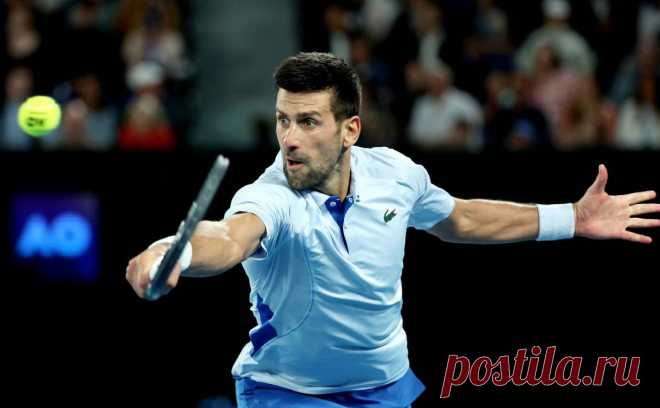 Джокович в четырех сетах победил 18-летнего хорвата на Australian Open. Новак Джокович выиграл 29-й матч подряд на турнире в Мельбурне, победив Дино Прижмича в первом круге. Серб назвал хорвата потрясающим игроком, который заставил его побегать