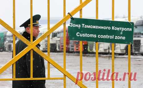 В ФТС оценили выплаты в бюджет после проверок импортеров. В декабре 2022 года Верховный суд разъяснил, могут ли дивиденды включаться в таможенную стоимость товара. Таможенники начали проверки импортеров, с прошлого августа нарушители доплатили в бюджет 4 млрд руб.