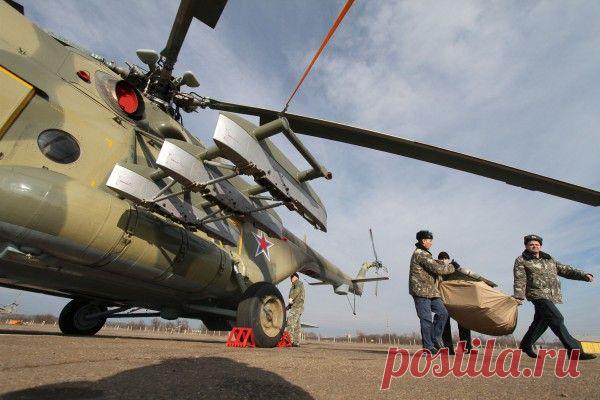 В РОССИИ НАЧАЛИСЬ ИСПЫТАНИЯ АРКТИЧЕСКОГО ВЕРТОЛЕТА

В России начались летные испытания нового военно-транспортного вертолета Ми-8АМТШ-ВА, предназначенного для эксплуатации в арктических условиях, сообщает пресс-служба холдинга "Вертолеты России", входящего в госкорпорацию Ростех.