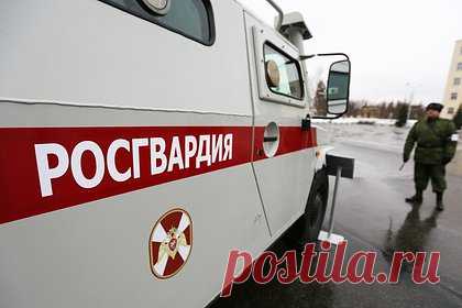 Стало известно о крупной продуктовой растрате в элитной дивизии Росгвардии. Военные следователи СКР вместе с сотрудниками ФСБ вычислили группировку расхитителей питания в дивизии Дзержинского (ОДОН) в подмосковной Балашихе. По данным следствия, трое поваров-инструкторов, завскладом и начальник столовой похитили и продали продукты на 568 тысяч рублей.