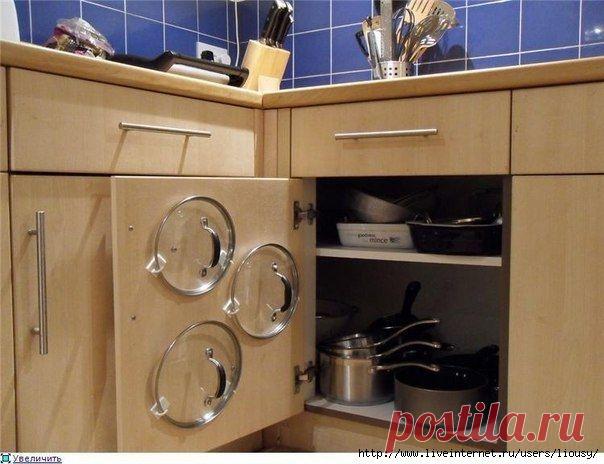 Простой способ хранить крышки от кастрюль