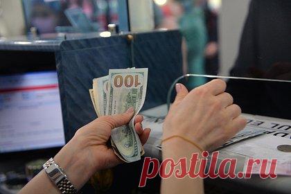 Турецкий банк прокомментировал запрет на работу с россиянами. Турецкому Denizbank не запрещали открывать счета россиянам. Об этом заявил представитель одного из филиалов организации в Анкаре. Для открытия счета необходимы вид на жительство (ВНЖ) в республике и депозит в эквиваленте 10 тысяч долларов, который нельзя снимать в течение действия счета.