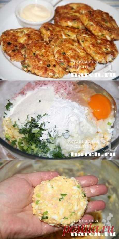 Яичные оладьи с сосисками.