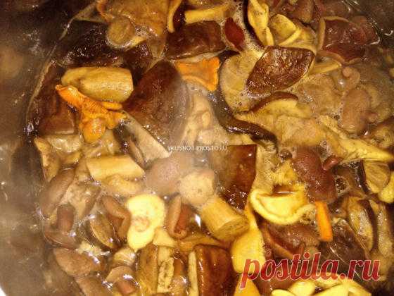 Маринованные грибы