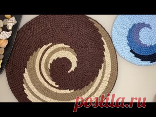 волна на ковре из остатков пряжи и не только крючком из шнура или трикотажной