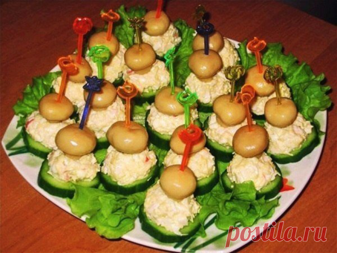 Закуска на шпажках «Грибная поляна»