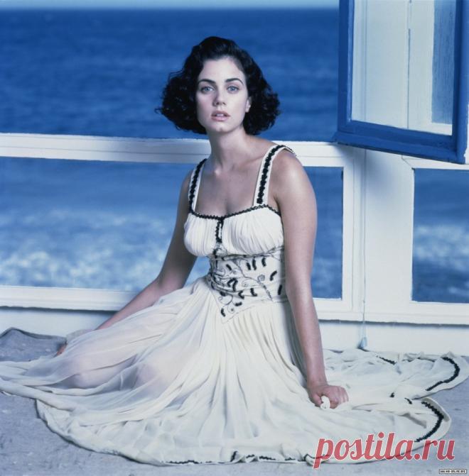 Миа Киршнер, 25 января, 1975