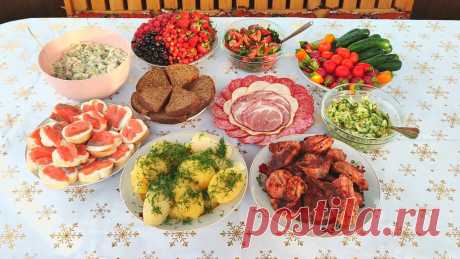 К нам на дачу приехали гости. Показываю наш вкусный праздничный стол  и спрашиваю: "Как вам наш стол". Гости отвечают: "У вас очень вкусно, но мы не можем понять, что это". Я говорю: "Это салат "Оливье".
А они мне отвечают: "Нет, это не "Оливье", это что-то другое". Я им отвечаю: "Не знаю, я его так называю".
Они говорят: "Но почему вы называете это "Оливье" Мы же едим "Оливье"!
Я им говорю: "Да, вы едите "Оливье"...
И в этот момент меня осенило! Я поняла, почему гости не могут понять, что так…