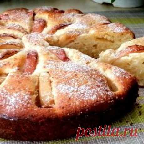 Творожная выпечка с яблоками - творожная шарлотка. тесто делается прямо в чаше. Домашняя40 мин.Простой. 900Автор: Людмила 27 августа 2020, 15:51. Как приготовить. Видео. Похожие рецепты. Ингредиенты. творог мелкозернистый - 250 гр. сметана - 100 гр. сливочное масло - 120 гр. яйцо - 2 шт. сахар - 200 гр. (1 ст. ) соль - щепотка. ванилин - 2 гр. (1 пакетик) разрыхлитель - 7 гр. (1 пакетик) просеянная мука - 200 гр. яблоки - 2 - 3 шт. Пошаговый рецепт приготовления. Взбиваем ...