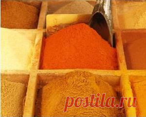 Какие пряности особенно полезны для нашего организма? 

 
Восточная кухня всегда славилась обилием всевозможных пряностей, которые придают кухне не только особый колорит, но и возможности по излечиванию и профилактики многих болезней.