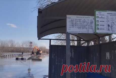 Наводнение в Кургане. Уровень воды в реке Тобол у Кургана поднялся за 4 часа на 33 см.