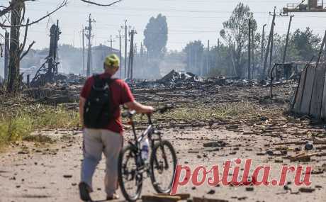 Херсонская ВГА сообщила об ударах по жилому району Новой Каховки. Украинские войска вновь нанесли удар по жилому сектору подконтрольной российским войскам Новой Каховки в Херсонской области, сообщил «РИА Новости» представитель администрации города Руслан Агаев.