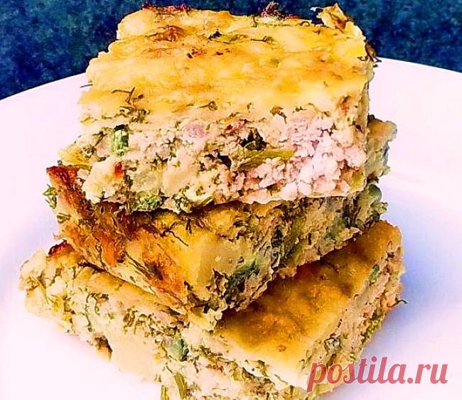 Нежная греческая запеканка из цукини и говядины.