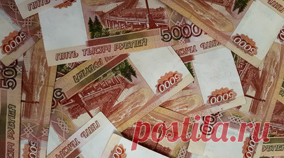 Кабмин внёс в ГД проект федерального бюджета на 2026—2028 годы. Правительство России внесло на рассмотрение в Госдуму законопроект о федеральном бюджете на 2026 год и на плановый период 2027 и 2028 годов, сообщает пресс-служба кабмина. Читать далее