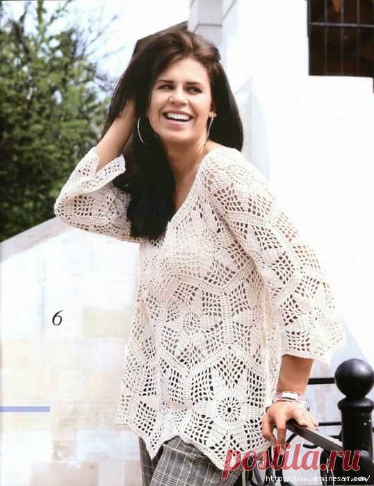 Симпатичная кофточка из мотивов