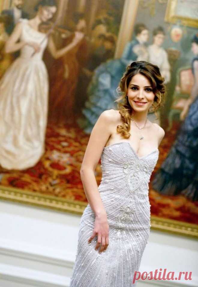 Нур Феттахоглу, 12 ноября, 1980