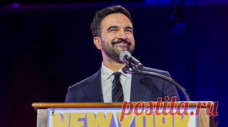 Газета NYP опубликовала обложку с кандидатом в мэры Нью-Йорка с серпом и молотом. Газета New York Post выпустила 5 ноября номер своего издания, на обложке которого изображён вероятный победитель выборов мэра Нью-Йорка, демократ Зохран Мамдани с серпом и молотом в руках. Читать далее