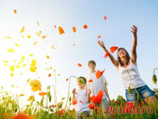 8 ПРОСТЫХ ПРИВЫЧЕК СЧАСТЛИВЫХ ЛЮДЕЙ