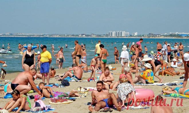 Нетипичный «бархатный сезон» в Анапе. Что происходит на пляжах курорта. Много фото