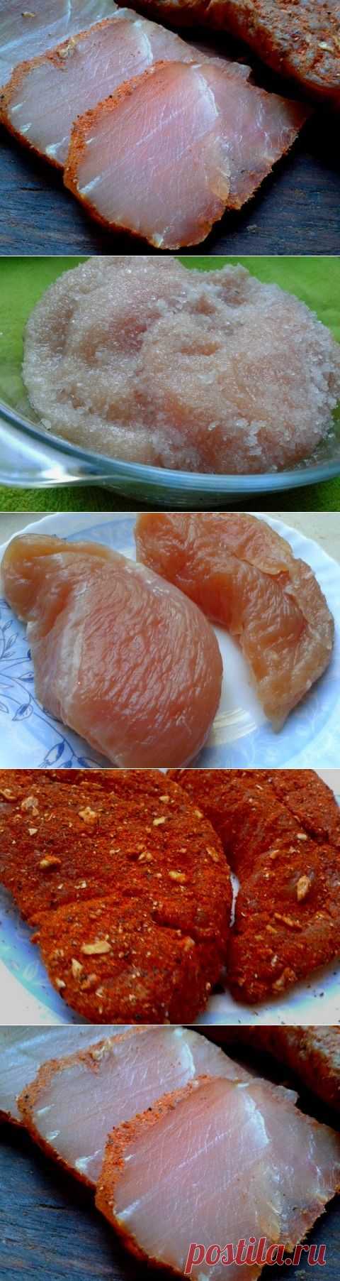 Сыровяленая куриная грудка, проще не бывает....