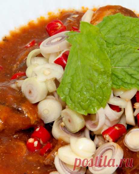 Консервированная рыба с овощами на зиму