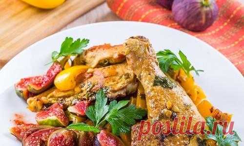 Курица в вине со сладким перцем и инжиром: пошаговый рецепт с фото