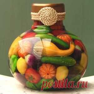 Декоративные бутылки – украшение интерьера своими руками