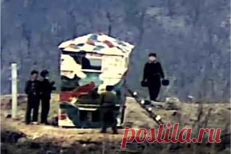 Южная Корея заявила о переброске сил КНДР в демилитаризованную зону. Минобороны Южной Кореи опубликовало фото переброски солдат КНДР, которые устанавливают блокпосты в демилитаризованной зоне, сообщает агенство Yonhap. По данным южнокорейского оборонного ведомства, Пхеньян перебрасывает на границу тяжелую технику, а на установленных блокпостах ведется круглосуточное дежурство.