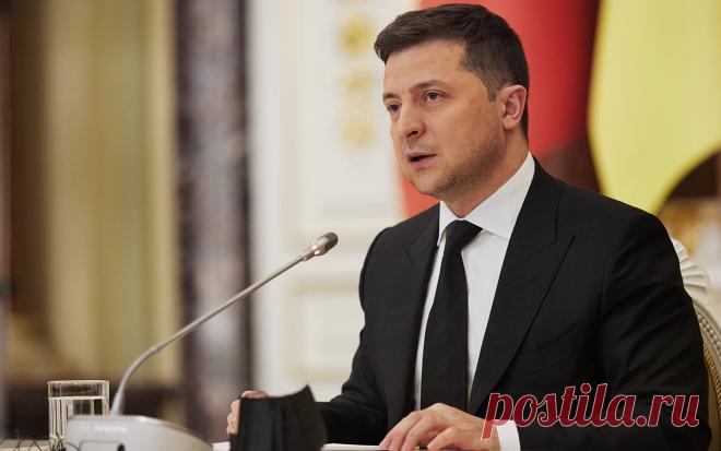 Зеленский обратился к заразившемуся COVID после визита в Киев Эрдогану. Президент Украины Владимир Зеленский пожелал скорейшего выздоровления лидеру Турции Тайипу Эрдогану, который заболел коронавирусной инфекцией после поездки в Киев.