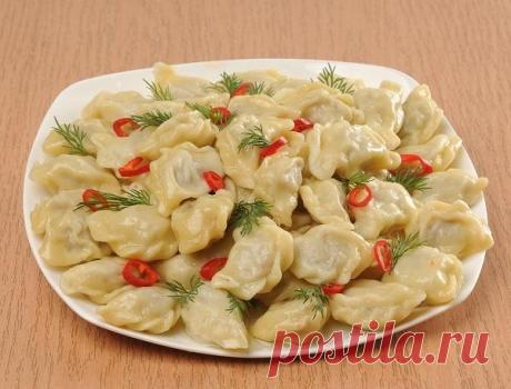 Вареники с начинкой из куриных сердечек и печени. Съедаются мгновенно.