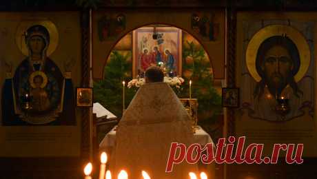 Православные христиане начали отмечать один из 12 главных церковных праздников. Православные христиане отмечают в субботу первый из 12 главных церковных праздников года - Рождество Божией Матери. Об этом сообщил ТАСС председатель Учебного комитета Русской православной церкви (РПЦ) протоиерей Максим ...