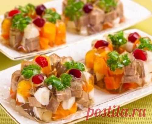 Заливное – праздничная кулинарная классика / Простые рецепты
