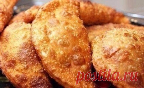 ЧЕБУРЕКИ ПОЛУЧАЮТСЯ ОЧЕНЬ ВКУСНЫМИ. ТЕСТО МЯГКОЕ И ХРУСТЯЩЕЕ, А НАЧИНКА СОЧНАЯ | я умею! я могу! | Яндекс Дзен