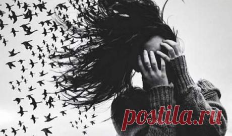 Газлайтинг в отношениях: 7 способов защитить себя. - медиаплатформа МирТесен Манипулятору всегда удается выйти сухим из воды, поскольку искажение реальности заставляет жертву чувствовать свою вину за все, что идет не так... Газлайтинг — это психологическая манипуляция, используемая для влияния и обмана другого человека с целью получения контроля над ним. Сила этой тонкой