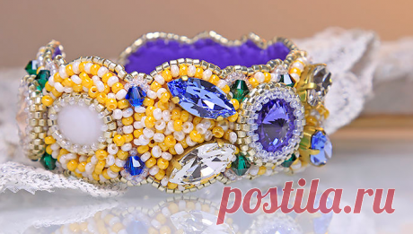 Купить Браслет Бантики - фиолетовый, васильковый, сапфировый, браслет, браслет на руку, браслет с кристаллами